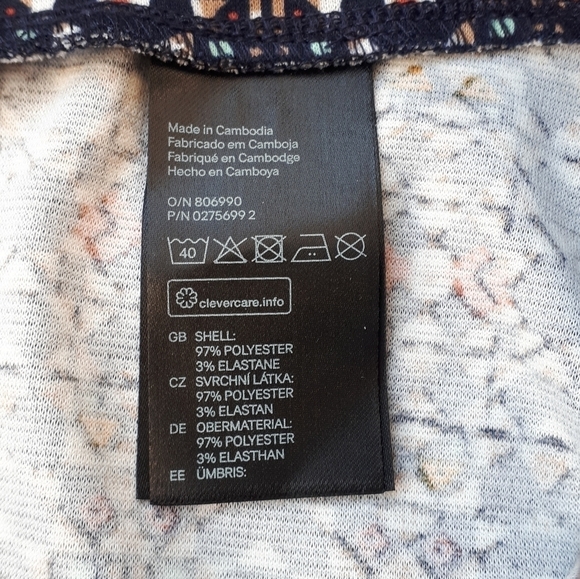 H&M mini  A-line  skirt - Picture 5 of 5